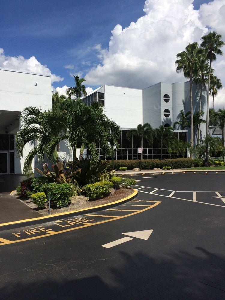 Sawgrass Grand Hotel And Suites Sports Complex Sunrise Luaran gambar