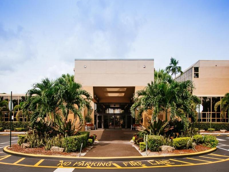 Sawgrass Grand Hotel And Suites Sports Complex Sunrise Luaran gambar