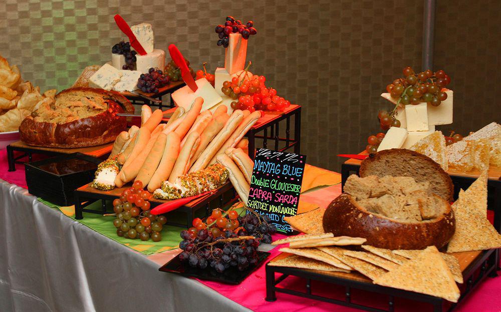 Sawgrass Grand Hotel And Suites Sports Complex Sunrise Restoran gambar